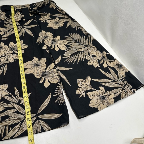 Polo Ralph Lauren Floral Black and Cream Wide-Leg Pants size 6 - Picture 4 of 11